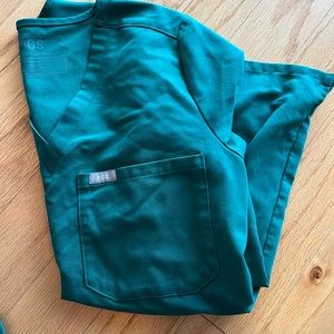 FIGS XS CATARINA TOP